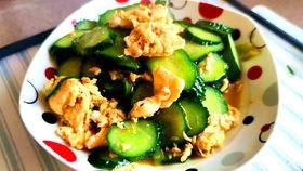 吃瓜要炒鸡蛋,炒鸡蛋的秘制做法，让你轻松成为烹饪高手